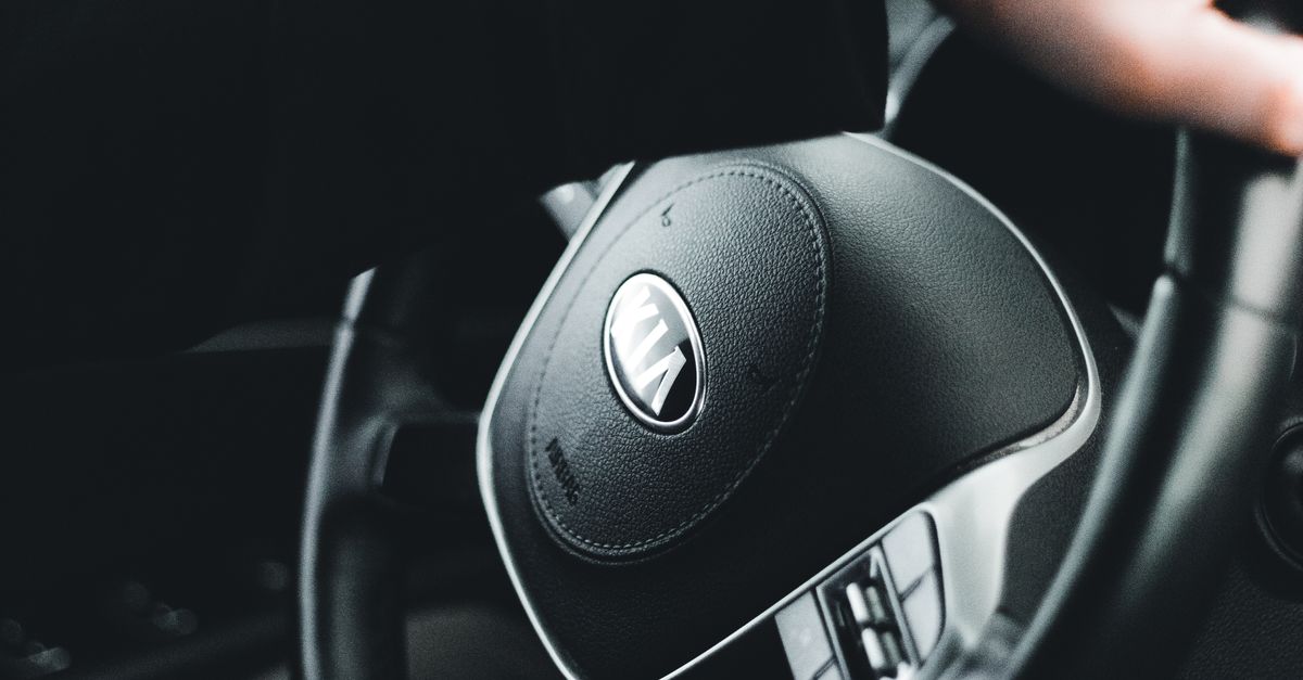 Failing to Use Indicators: A Mistake That Can Lead to Accidents