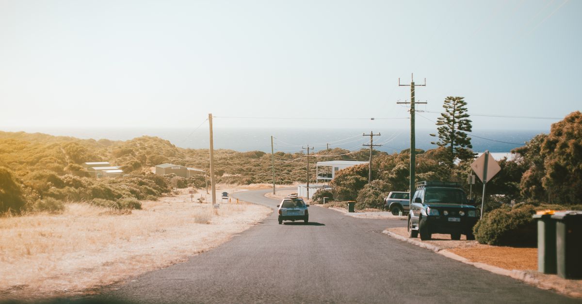 Integrating Technology in Advanced Driving Lessons